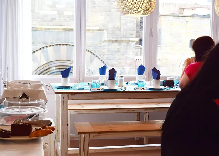 Хостел Blue Барселона