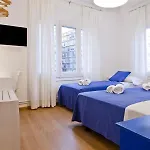 Хостел Blue Барселона